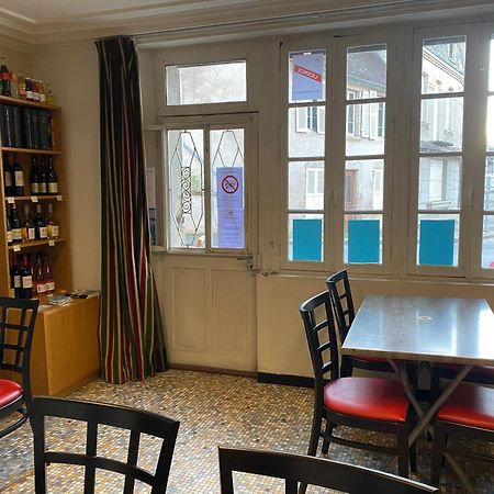Hotel La Grande Maison à Chambon-sur-Voueize Extérieur photo