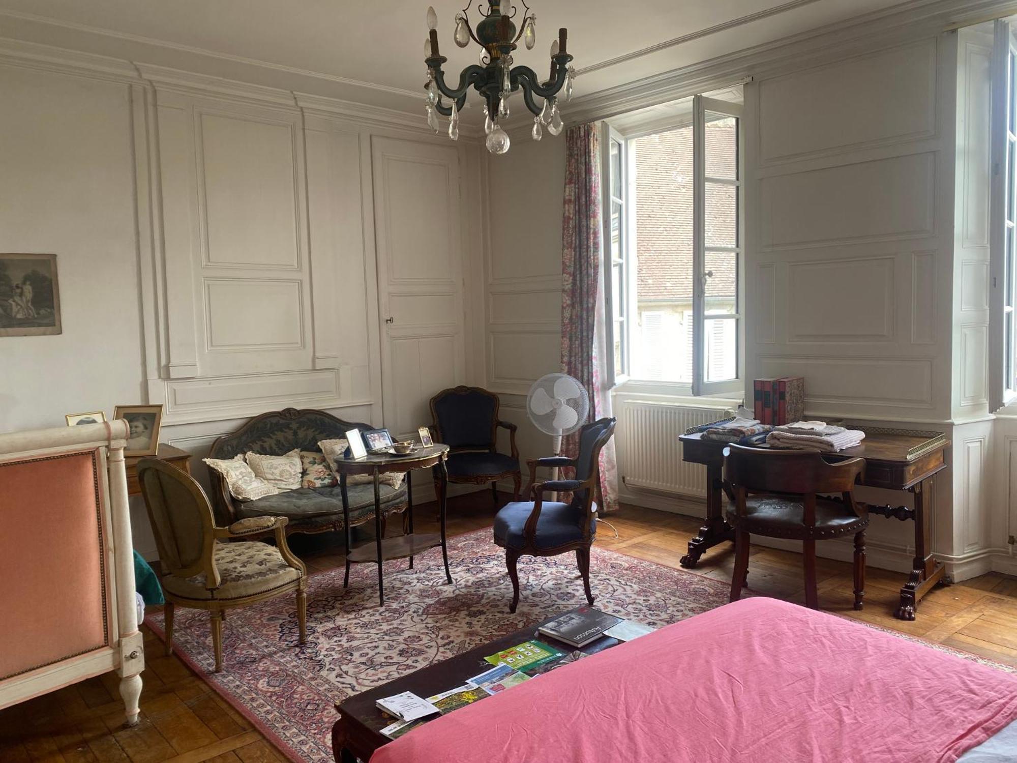 Hotel La Grande Maison à Chambon-sur-Voueize Extérieur photo